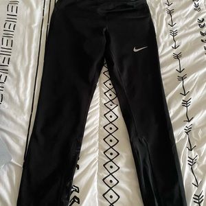 Capri leggings size S